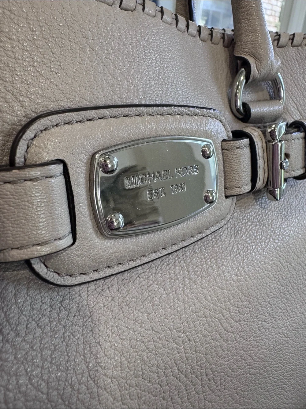 🤎Michael Kors Hamilton Whipped Leather Large Satchel Shoulder Bag – Light Taupe